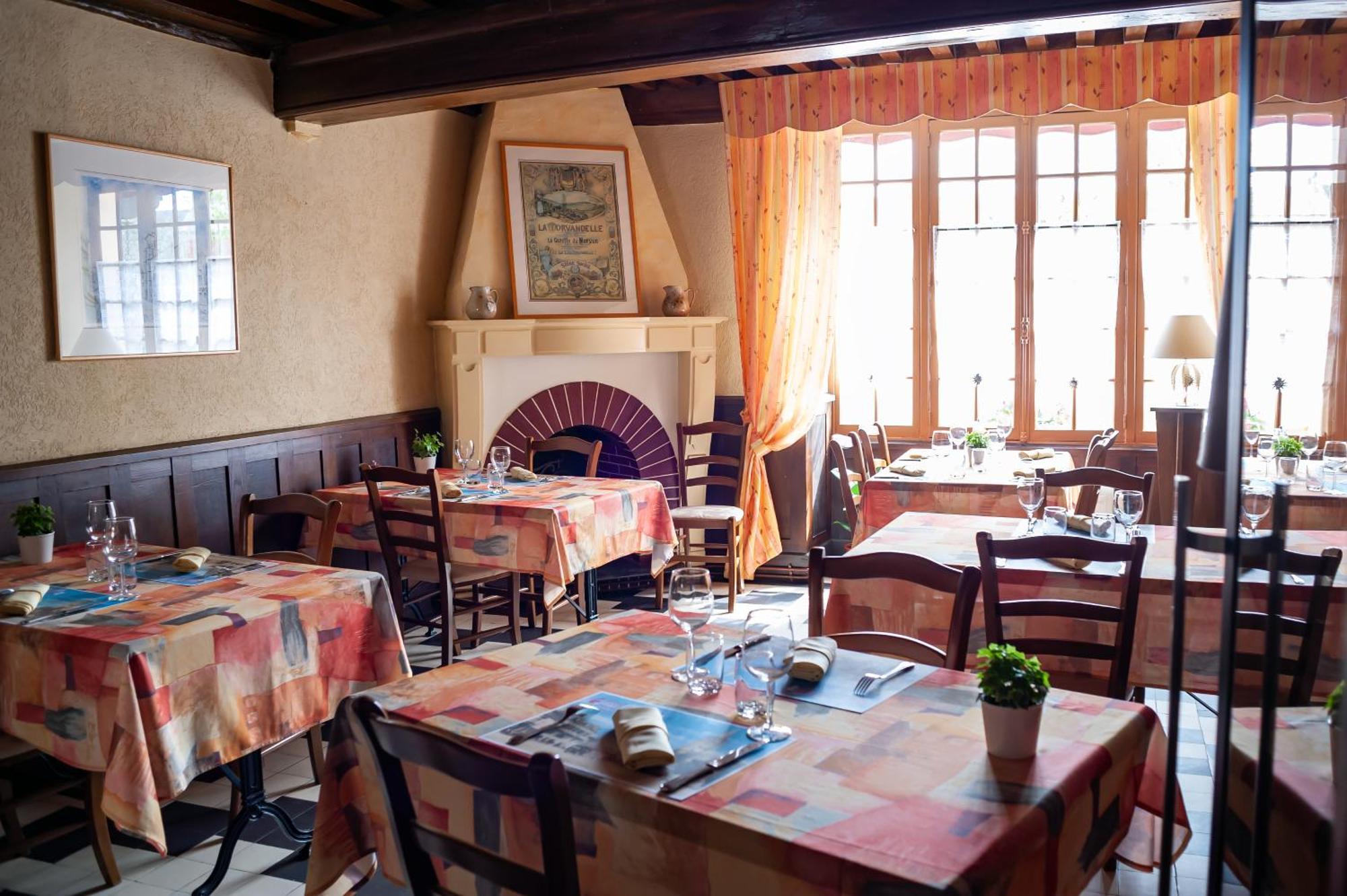L'Hotel Du Nord - Quarré-les-Tombes Buitenkant foto